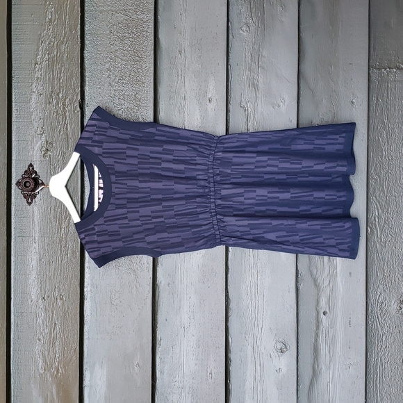 Vince Chiffon-Overlay A-Line Dress Navy sz XL Girl's Coastal Casual - Picture 3 of 9